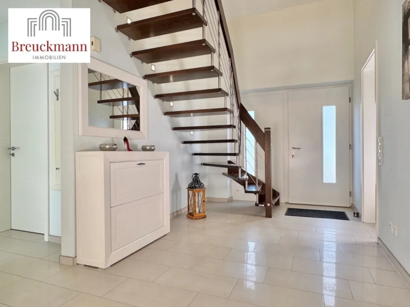 5غرفة منزل في Hanover, Germany رقم 291301