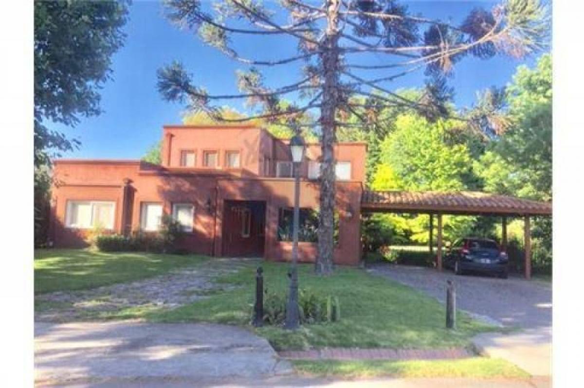 4 غرف نوم منزل في Pilar, Argentina رقم 51390