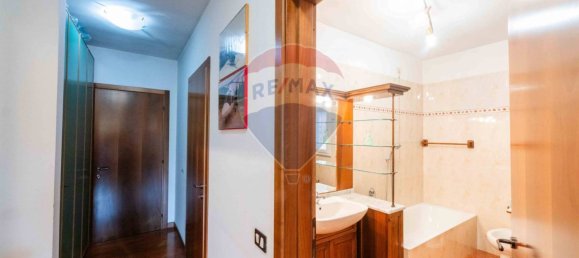 2 chambres Appartement à Grassobbio, Italy No. 379951 22