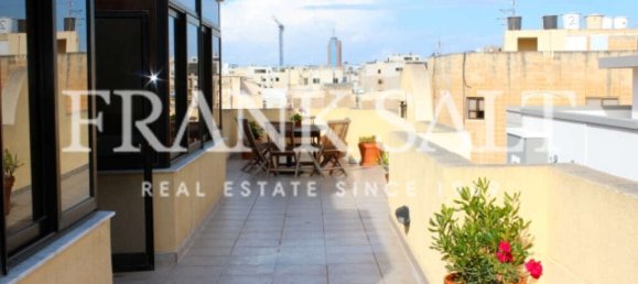 1 chambre Penthouse à Sliema, Malta No. 8599 2