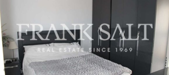 1 chambre Penthouse à Sliema, Malta No. 8599 10