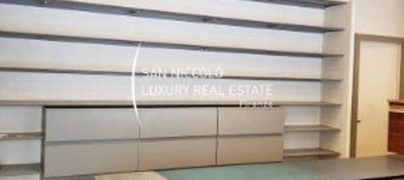 2 rooms Commercial property in Florence, Italy No. 209344 7