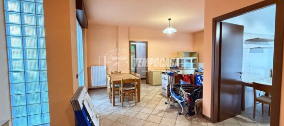 2 bedrooms Apartment in Rozzano, Italy No. 331543 3