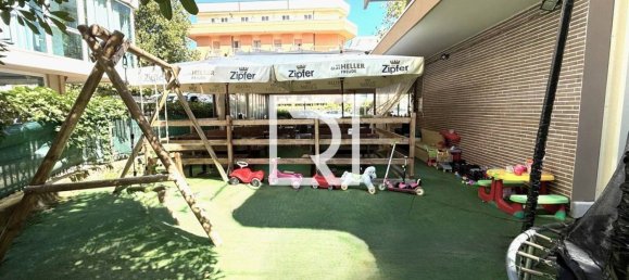 2 rooms Commercial property in Cesenatico, Italy No. 306494 9