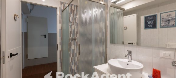 8 rooms Villa in Castel San Niccolò, Italy No. 60769 24