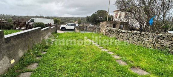 Edificio de 5 habitaciónes en Tempio Pausania, Italy No. 162562 32