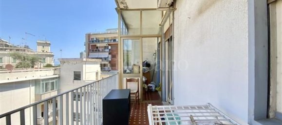 5 bedrooms Apartment in Messina, Italy No. 312720 21