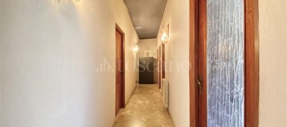 5 bedrooms Apartment in Messina, Italy No. 312720 15