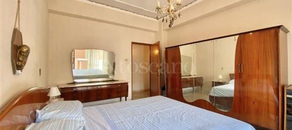 5 bedrooms Apartment in Messina, Italy No. 312720 29
