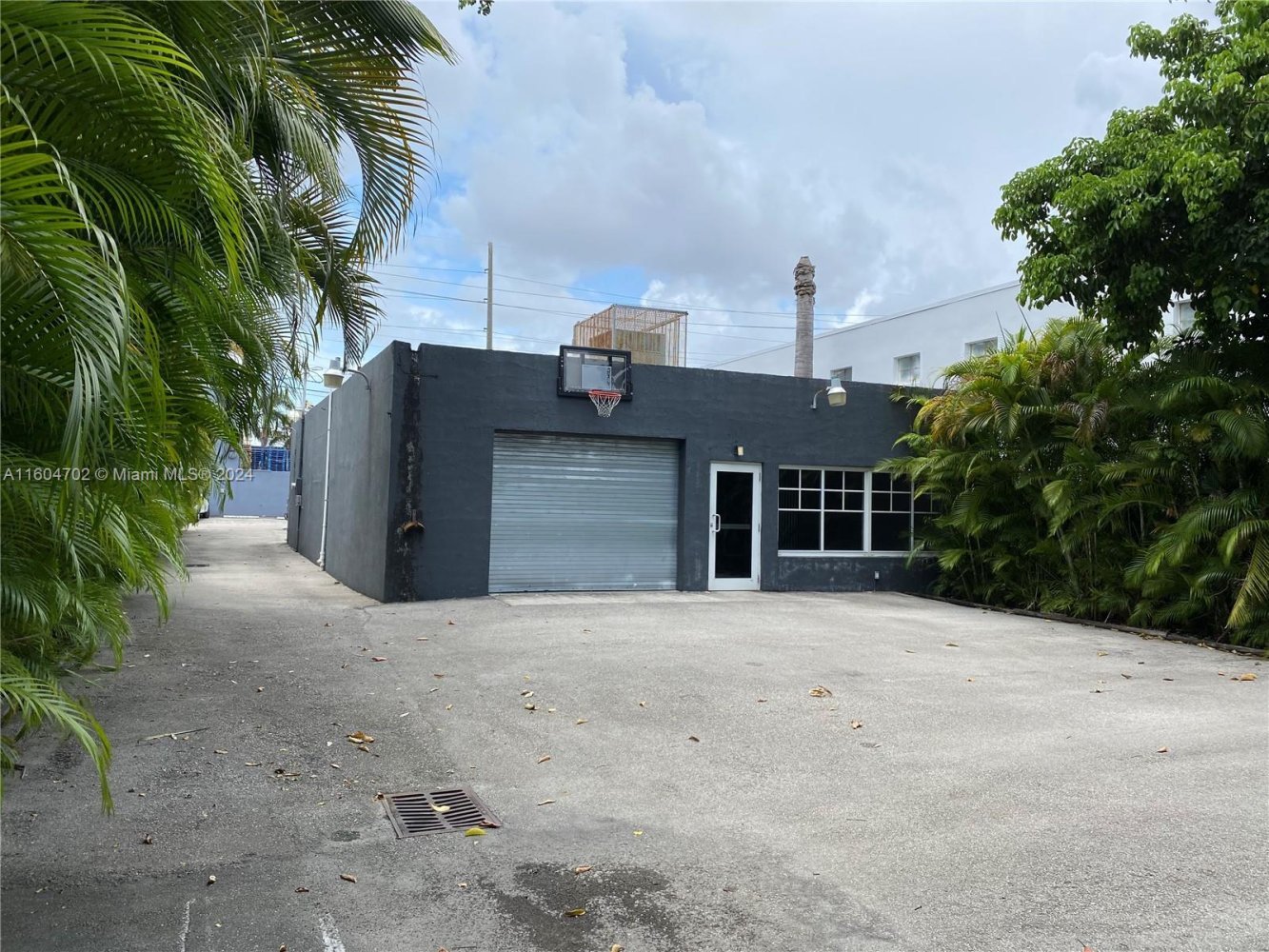 Land for rent in Miami, Miami-Dade, Florida, USA № 613990