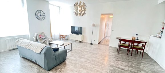 Apartamento de 3 dormitorios en Saint-Etienne, France No. 327248 2