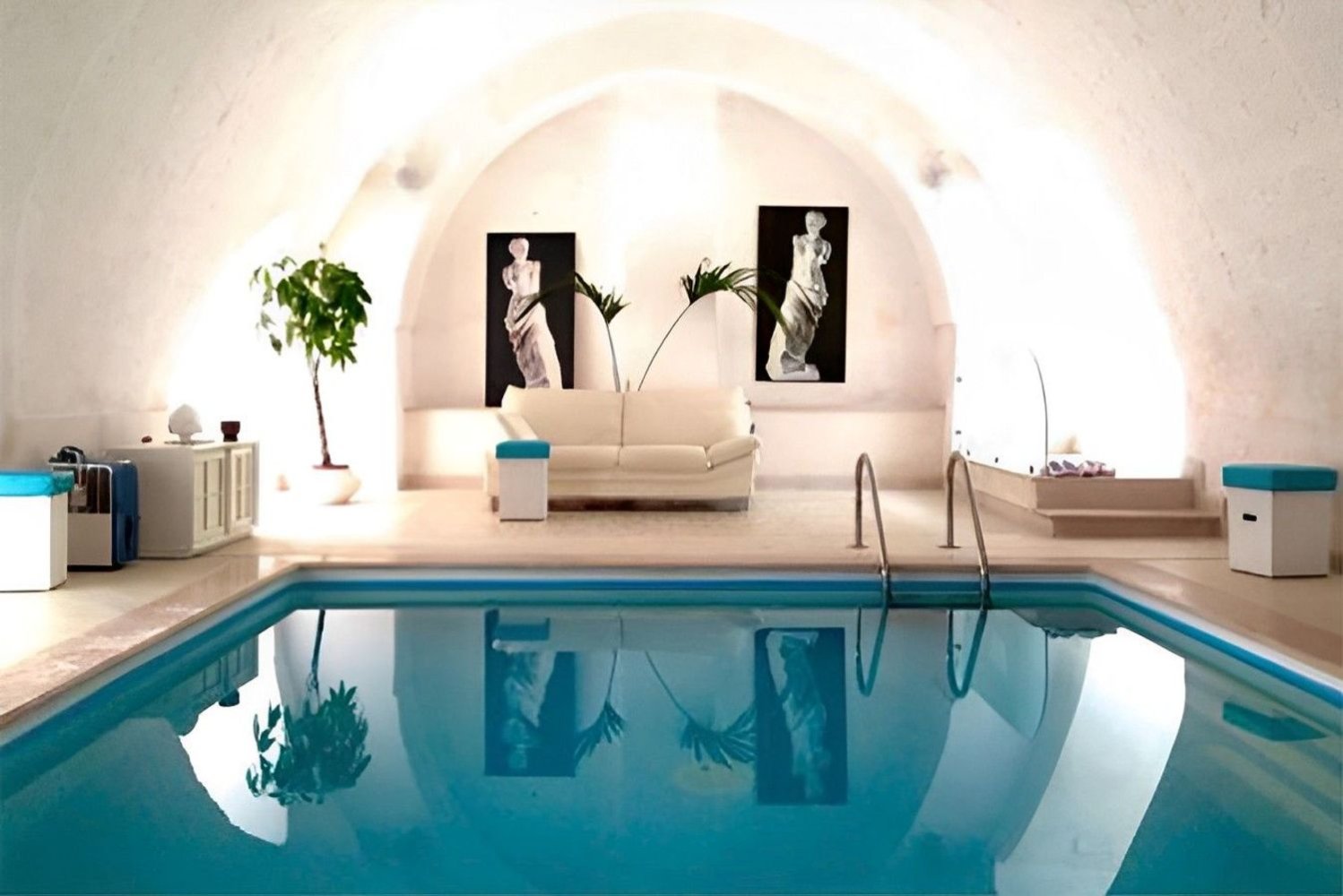 Edifício em Francavilla Fontana, Italy 900 m² N.º 9843