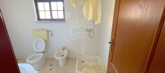 2 bedrooms House in Alenquer, Portugal No. 52234 22