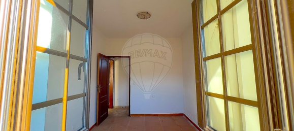 2 bedrooms House in Alenquer, Portugal No. 52234 30