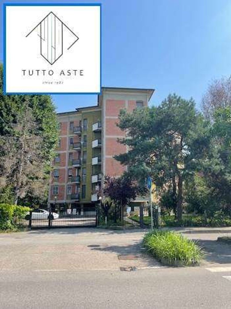 Apartamento de 6 habitaciónes en Pero, Italy No. 3329