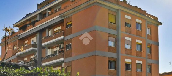 3 bedrooms Apartment in Marino, Italy No. 341127 3