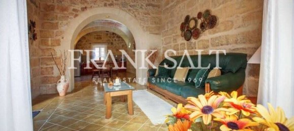 3 غرف نوم مزرعة في Xaghra, Malta رقم 6149 17