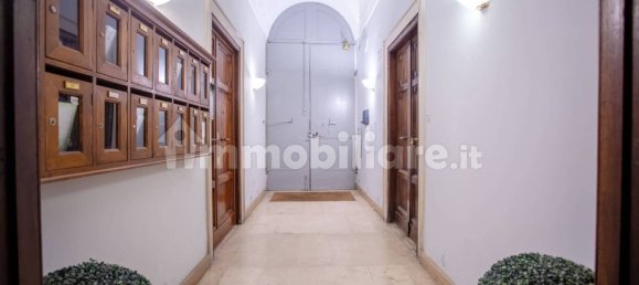 Apartamento T3 em Rome, Italy N.º 221845 4