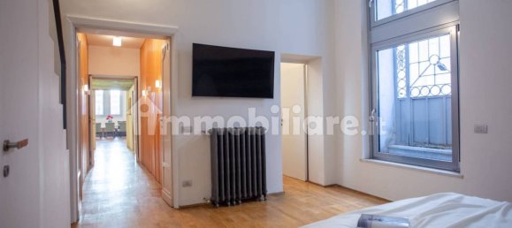 Apartamento T3 em Rome, Italy N.º 221845 18