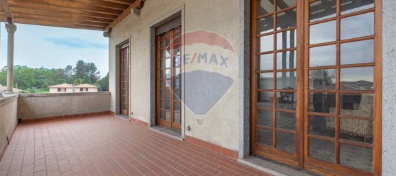 5 bedrooms Villa in Jerago con Orago, Italy No. 342011 16