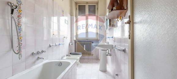 5 bedrooms Villa in Jerago con Orago, Italy No. 342011 25