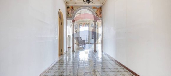 5 bedrooms Villa in Jerago con Orago, Italy No. 342011 9