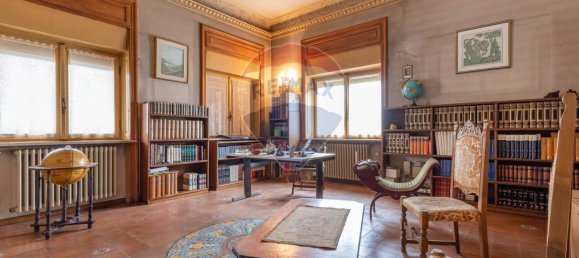 5 bedrooms Villa in Jerago con Orago, Italy No. 342011 30