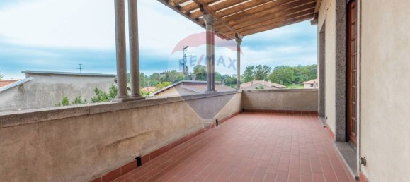 5 bedrooms Villa in Jerago con Orago, Italy No. 342011 15