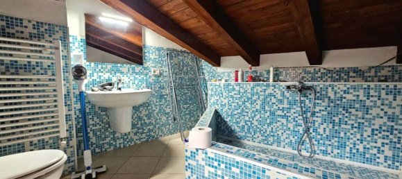 4 غرف نوم شقة في Cuvio, Italy رقم 344047 4