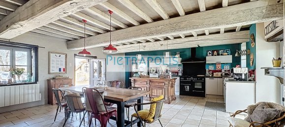 3 bedrooms House in Chatillon-sur-Chalaronne, France No. 196507 12