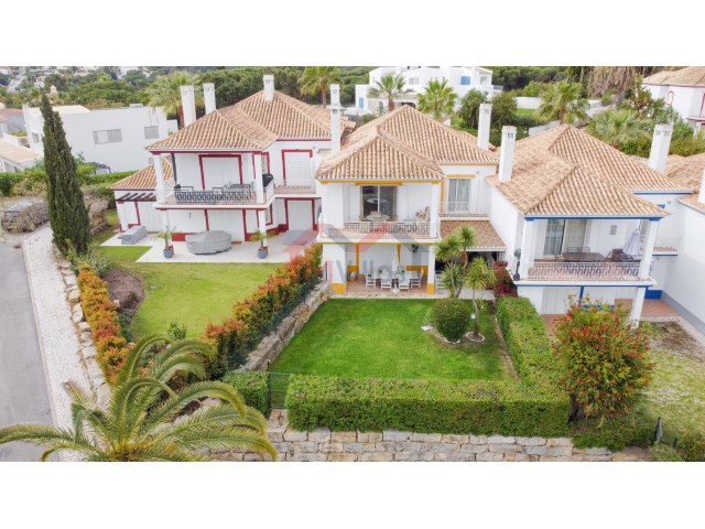 Apartamento de 2 dormitorios en Almancil, Portugal No. 98394