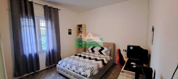6 rooms House in Ravenna, Italy No. 290625 2