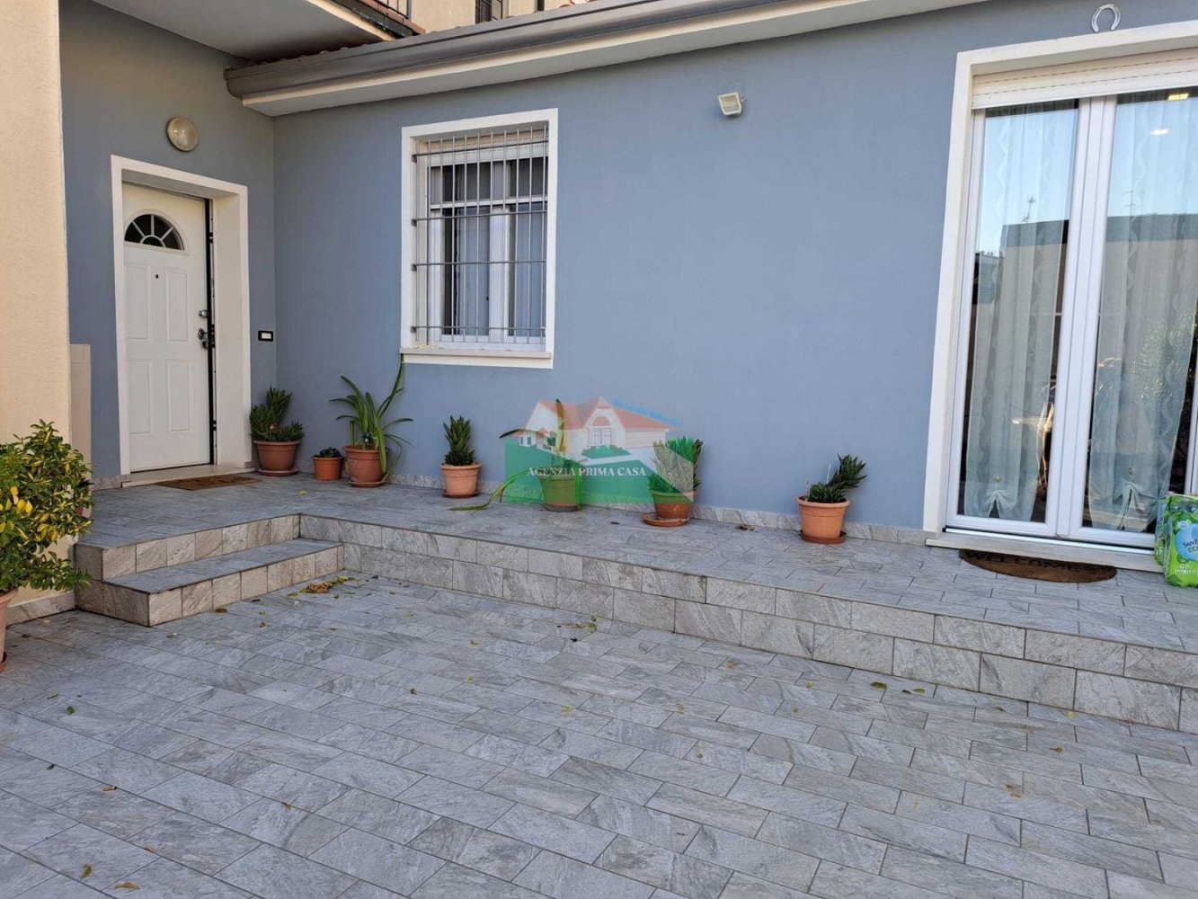 6 rooms House in Ravenna, Italy No. 290625