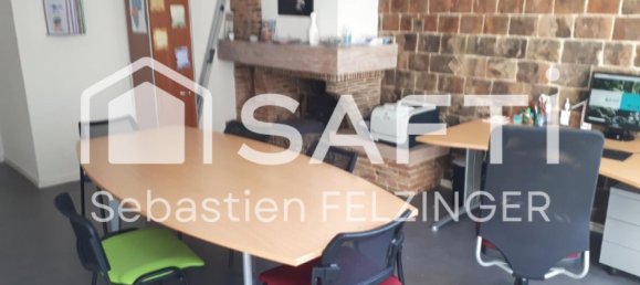 6 rooms Commercial property in Laon, France No. 86070 2