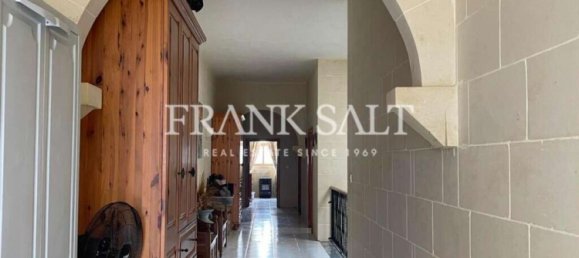 3 Schlafzimmer Bauernhof in Qala, Malta, Nr. 6053 6