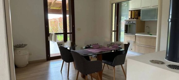 5غرفة فيلا في Castelfranco Emilia, Italy رقم 177412 3