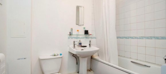 1 bedroom Apartment in Watford, United Kingdom No. 6143 7