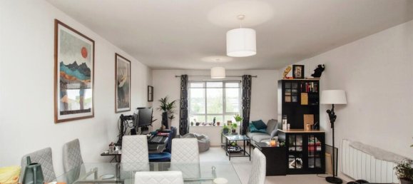 1 bedroom Apartment in Watford, United Kingdom No. 6143 2