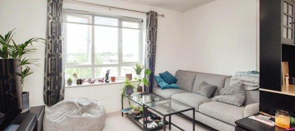 1 bedroom Apartment in Watford, United Kingdom No. 6143 15