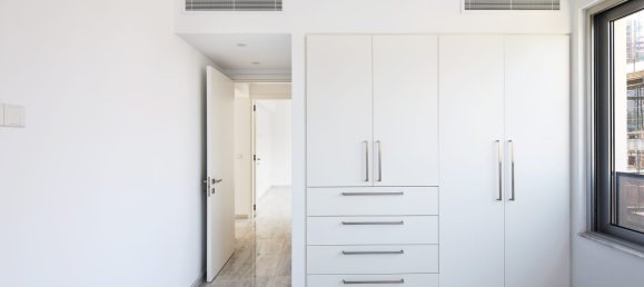 Квартира с 3 спальнями в Лимассол, Кипр № 9932 9