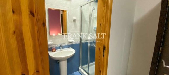 Apartamento de 3 dormitorios en Victoria, Malta No. 5467 9