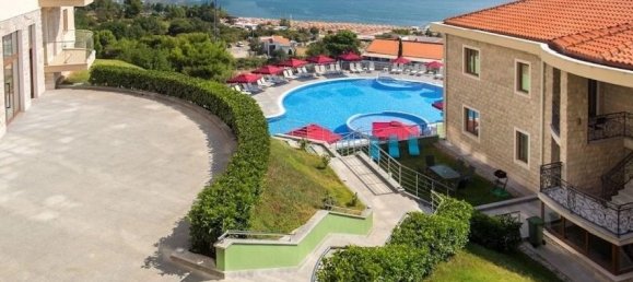 48m² Apartment in Budva, Montenegro No. 101 16