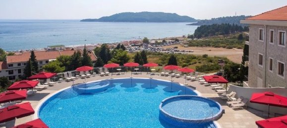 48m² Apartment in Budva, Montenegro No. 101 4