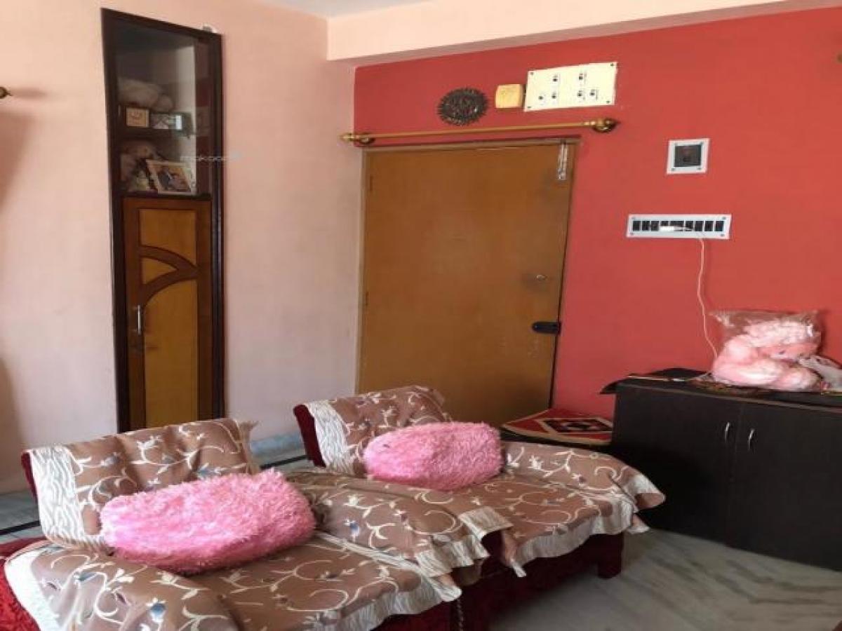 2 bedrooms House in Kolkata, India No. 4776