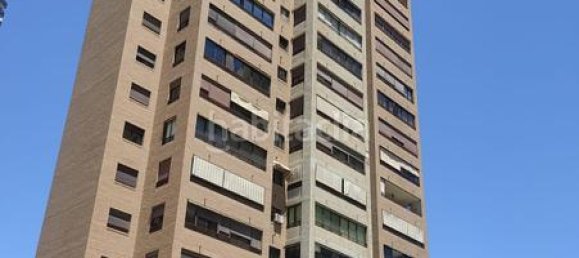 Квартира с 4 спальнями в Бенидорм, Испания № 82522 9