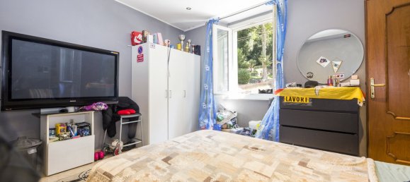 4 bedrooms Apartment in Genoa, Italy No. 296982 9