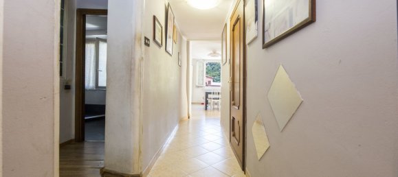 4 bedrooms Apartment in Genoa, Italy No. 296982 28