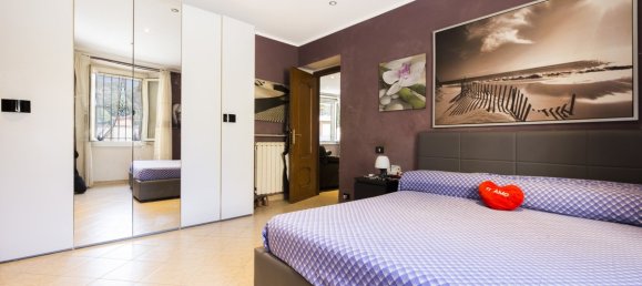 4 bedrooms Apartment in Genoa, Italy No. 296982 14