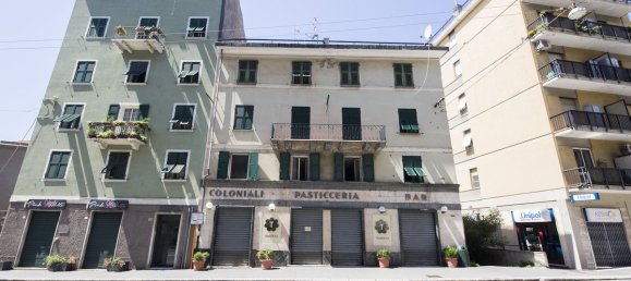 4 bedrooms Apartment in Genoa, Italy No. 296982 38