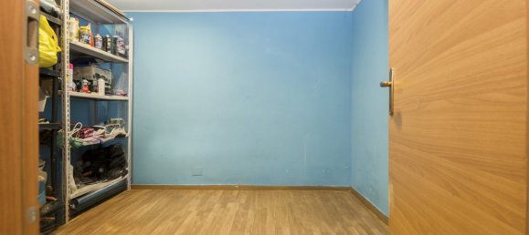 4 bedrooms Apartment in Genoa, Italy No. 296982 16